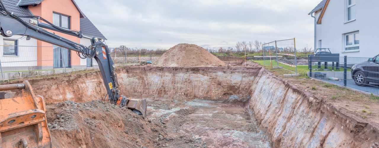 Artykuł: Wykop fundamentowy – ręcznie czy mechanicznie