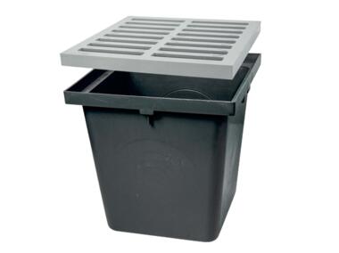 Zdjęcie: Studzienka z kratką PVC A 15, 296x296x300 mm czarna ZMM MAXPOL