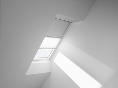 Zdjęcie: Roleta zaciemniająco-plisowana DFD MK08 1705S VELUX