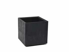 Kwietnik Karo 300x300x300 mm beton recycled, czarny beton LAMELA