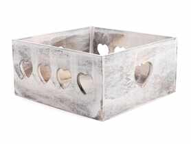 Skrzynka drewniana z wyciętymi sercami 25x25x12 cm TIN TOURS