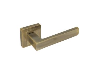 Zdjęcie: Klamka Eureka QZ kwadratowy szyld AMBITION