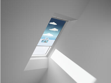 Zdjęcie: Roleta zaciemniająca manualna DKL MK06 4658S Disney VELUX