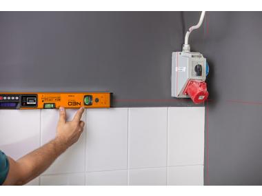 Zdjęcie: Poziomnica z wyświetlaczem elektronicznym 60 cm NEO