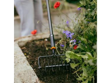 Zdjęcie: Aerator obrotowy, głowica One Click FISKARS