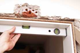 Wymiana ościeżnicy krok po kroku