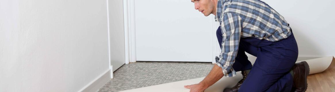 Jak położyć linoleum na beton, płytki lub deski