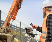 NIWELATOR ROTACYJNY I DETEKTOR WIĄZKI - dlaczego ten zestaw stał się standardem pracy w terenie