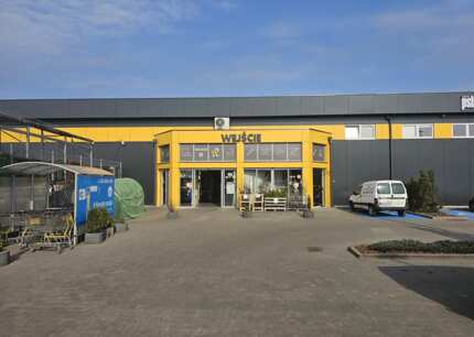 Otwarcie sklepu PSB Mrówka w Żyrardowie