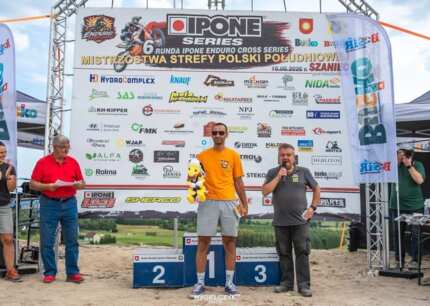 enduro_4.jpg